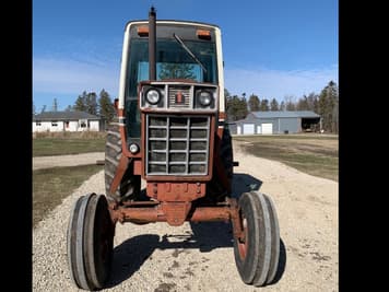 Main image International Harvester 1086